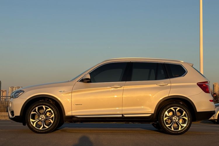 Used BMW X3 2014 xDrive20i X Design Package Exterior 4