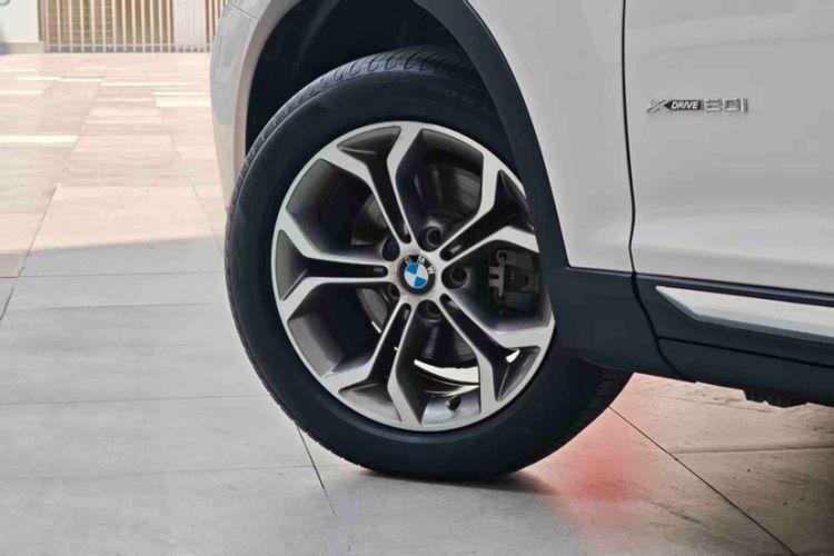Used BMW X3 2014 xDrive20i X Design Package Exterior 6