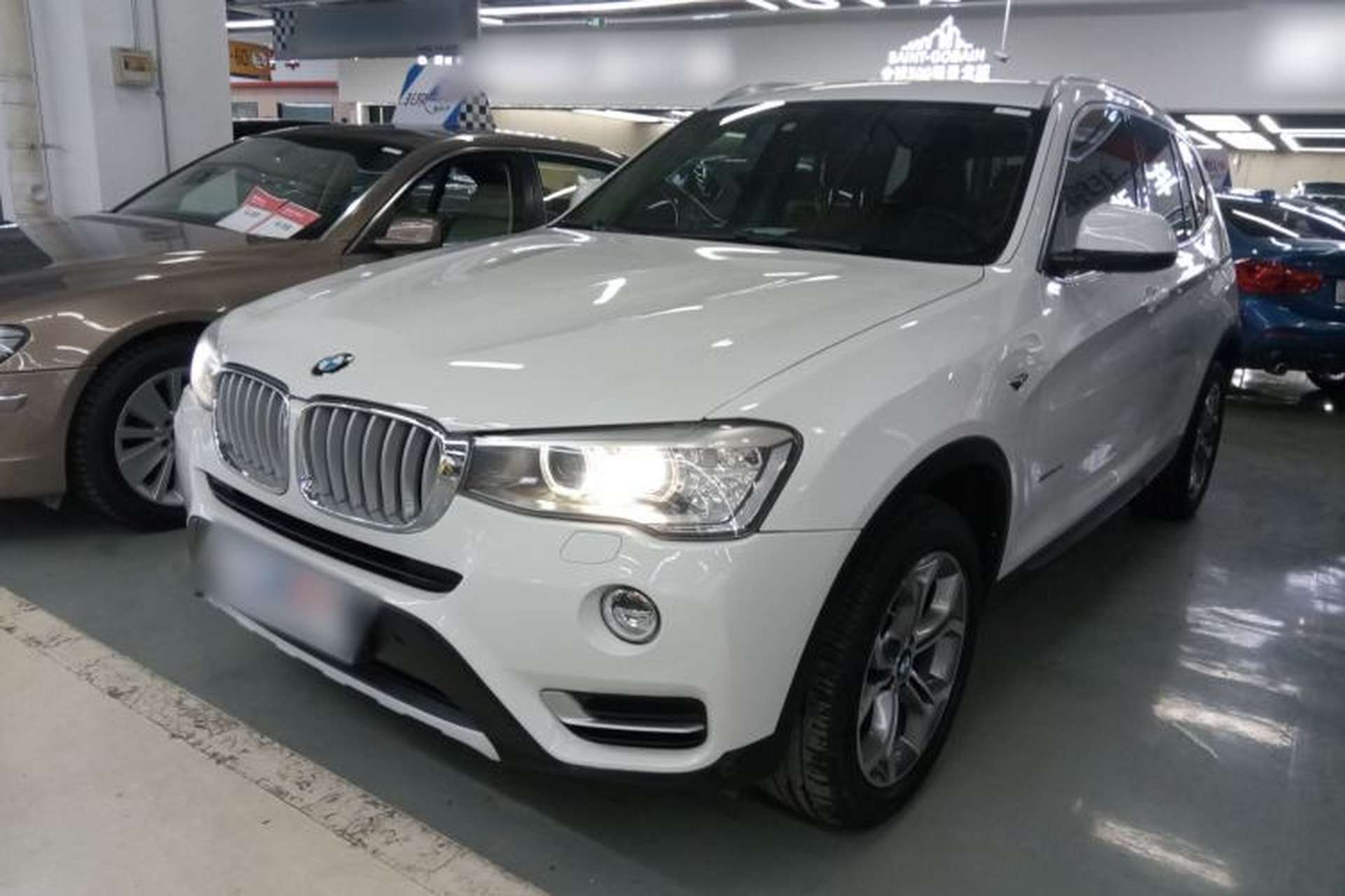 Used BMW X3 2014 xDrive20i X Design Package Front Left 45 Deg