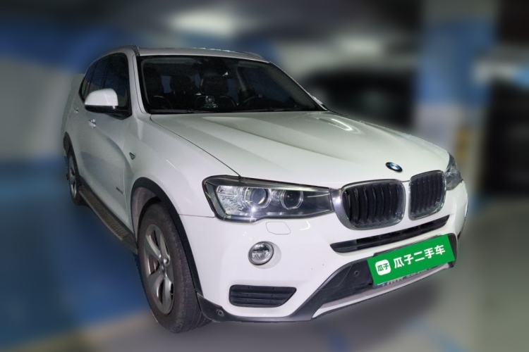 Used BMW X3 2014 xDrive20i Leading Model Front Right 45 Deg