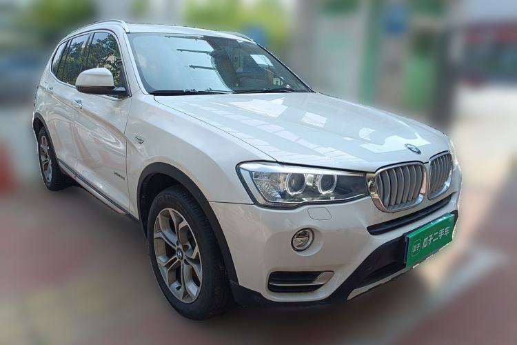 Used BMW X3 2014 xDrive28i X Design Package Front Right 45 Deg