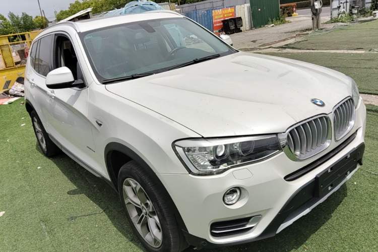 Used BMW X3 2014 xDrive20i X Design Package Front Right 45 Deg