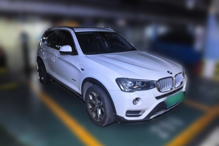 Used BMW X3 2014 xDrive28i X Design Package Front Right 45 Deg