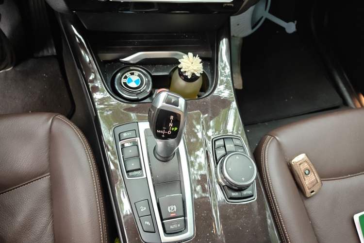 Used BMW X3 2014 xDrive20i X Design Package Gear Lever
