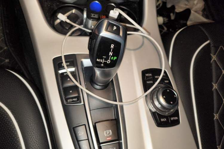 Used BMW X3 2014 xDrive20i Leading Model Gear Lever