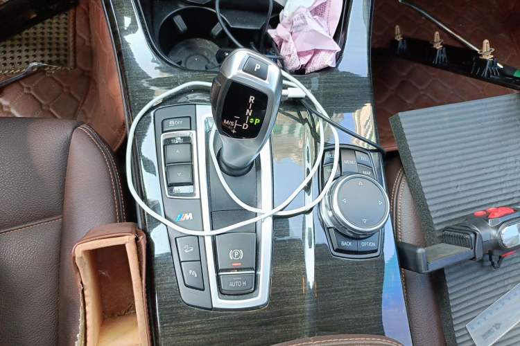Used BMW X3 2014 xDrive28i X Design Package Gear Lever
