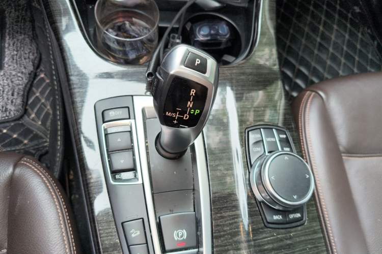 Used BMW X3 2014 xDrive28i X Design Package Gear Lever