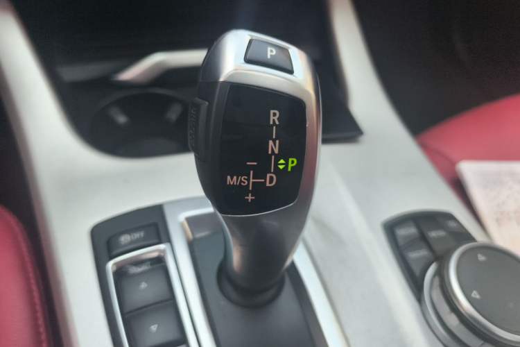Used BMW X3 2014 xDrive28i Leading Model Gear Lever