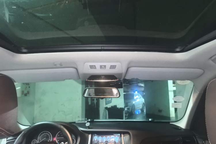Used BMW X3 2014 xDrive20i X Design Package Headliner