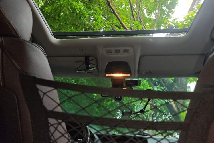 Used BMW X3 2014 xDrive20i X Design Package Headliner