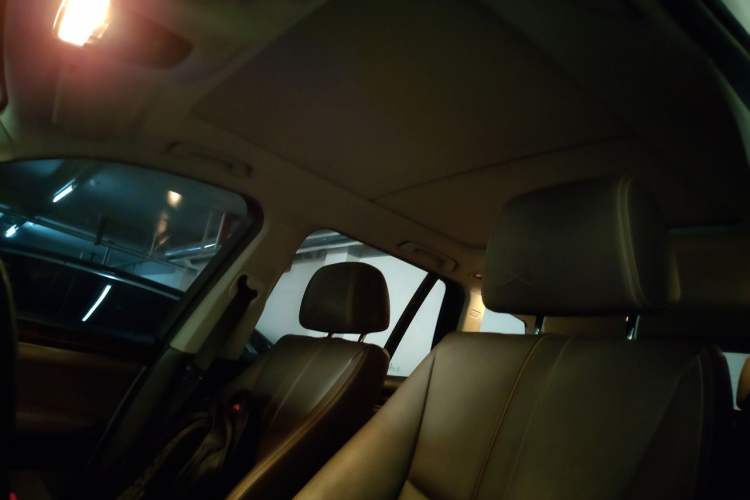 Used BMW X3 2014 xDrive20i X Design Package Headliner