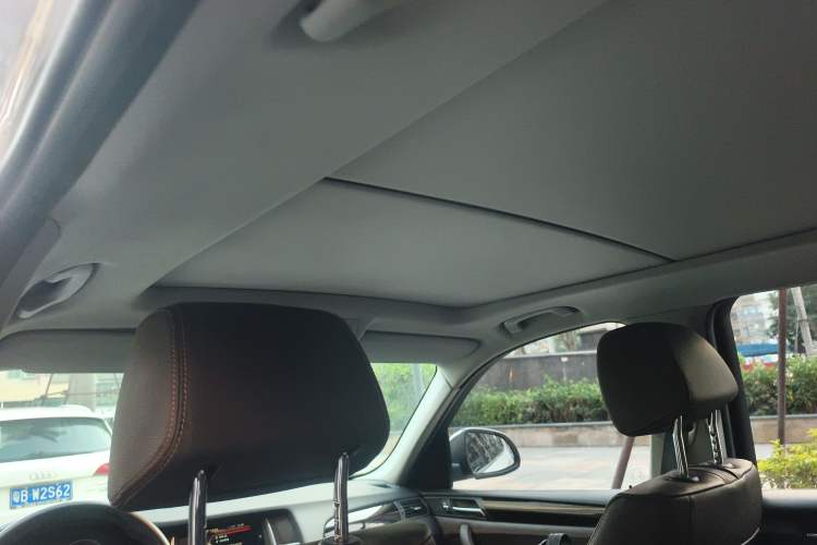 Used BMW X3 2014 xDrive20i X Design Package Headliner