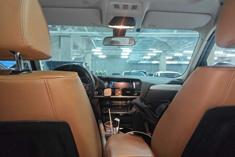 Used BMW X3 2014 xDrive28i Leading Model Headliner