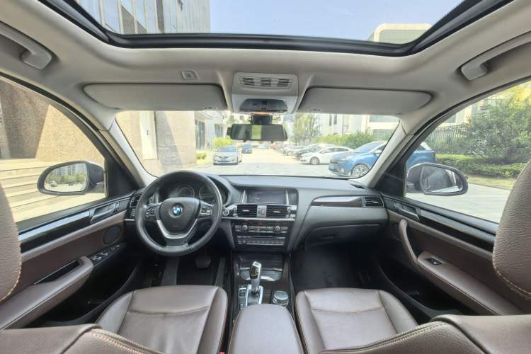Used BMW X3 2014 xDrive20i X Design Package Interior 11