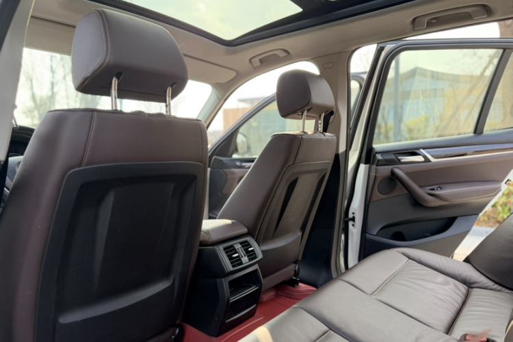 Used BMW X3 2014 xDrive20i X Design Package Interior 2