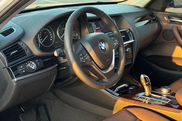 Used BMW X3 2014 xDrive20i X Design Package Interior 2