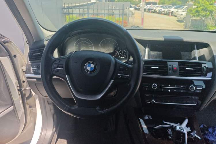 Used BMW X3 2014 xDrive20i X Design Package Interior 2