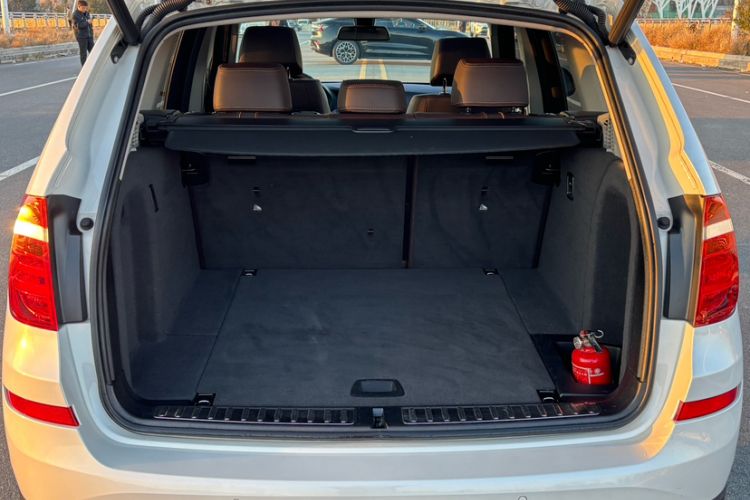 Used BMW X3 2014 xDrive20i X Design Package Interior 3
