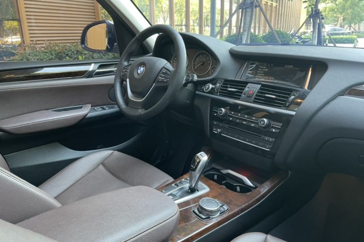Used BMW X3 2014 xDrive20i X Design Package Interior 3
