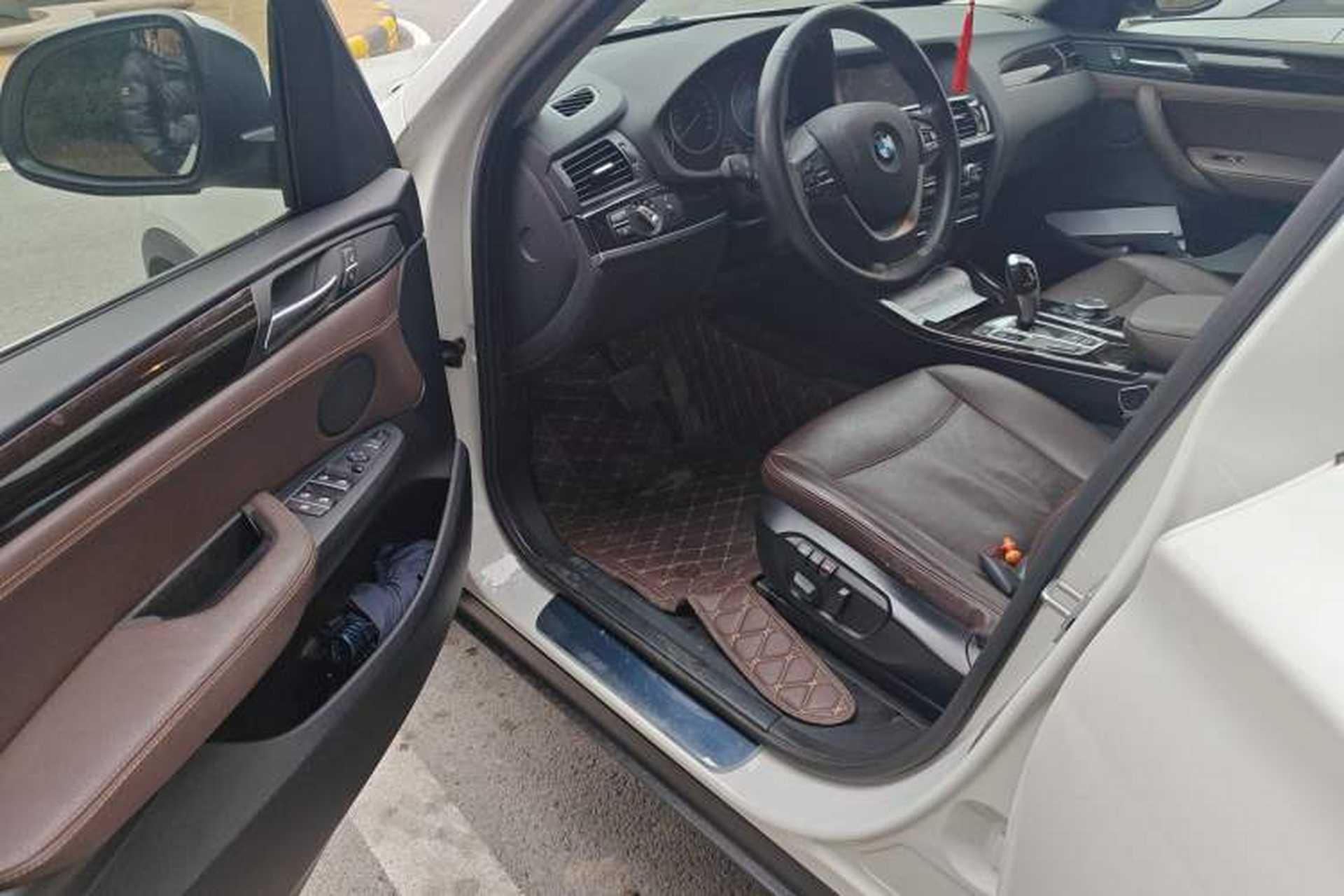 Used BMW X3 2014 xDrive20i X Design Package Interior 3