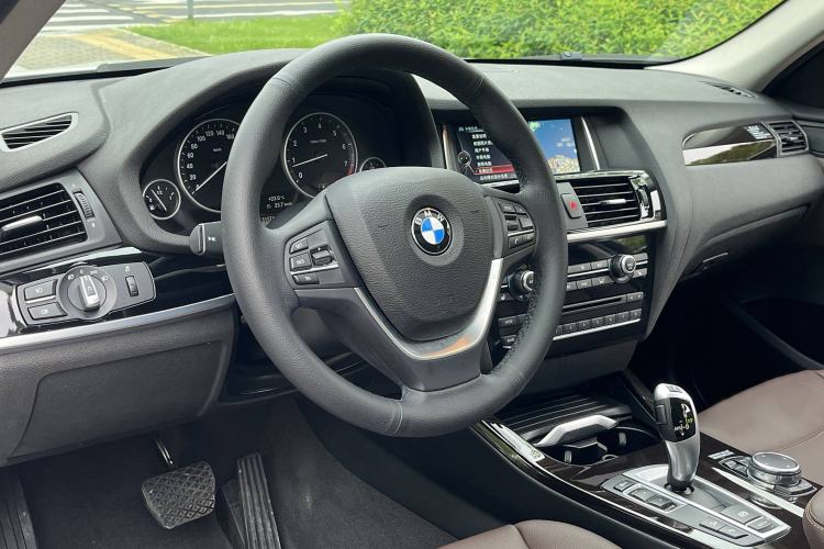 Used BMW X3 2014 xDrive20i X Design Package Interior 3