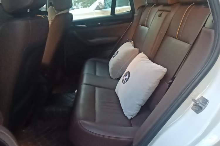 Used BMW X3 2014 xDrive20i X Design Package Interior 4