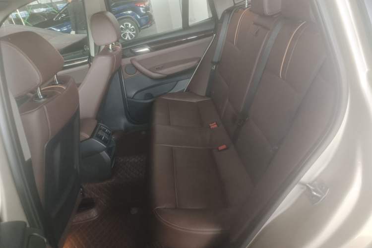 Used BMW X3 2014 xDrive20i X Design Package Interior 4