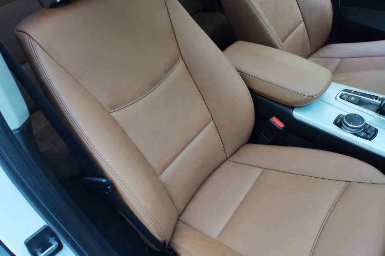 Used BMW X3 2014 xDrive28i Leading Model Interior 4