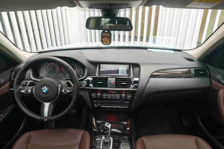 Used BMW X3 2014 xDrive20i X Design Package Interior 4