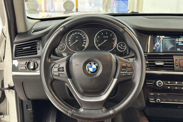 Used BMW X3 2014 xDrive28i Leading Model Interior 5
