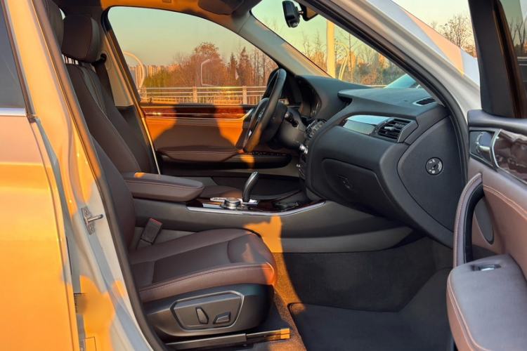 Used BMW X3 2014 xDrive20i X Design Package Interior 5