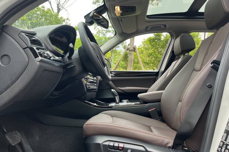 Used BMW X3 2014 xDrive20i X Design Package Interior 5