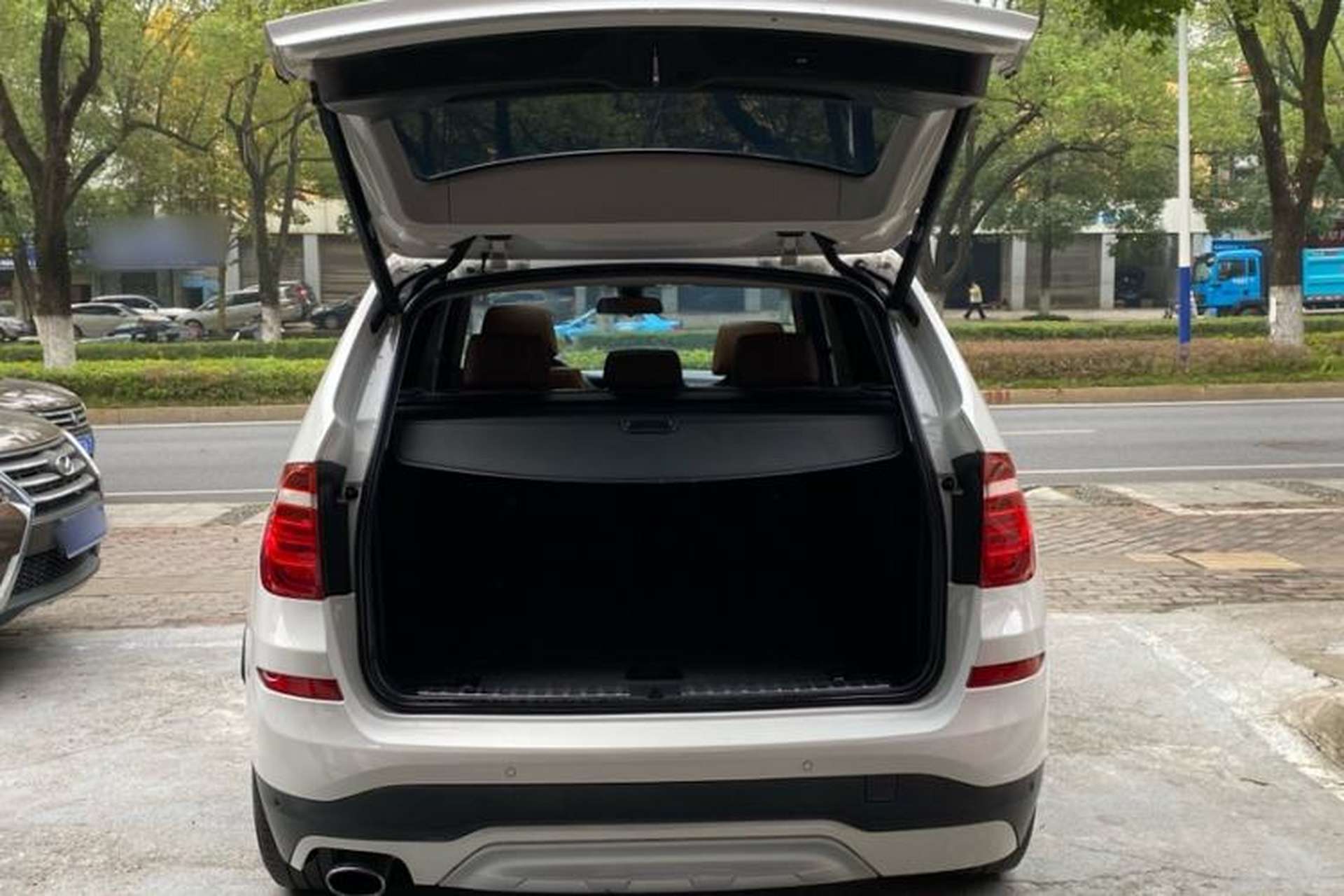 Used BMW X3 2014 xDrive20i X Design Package Interior 6