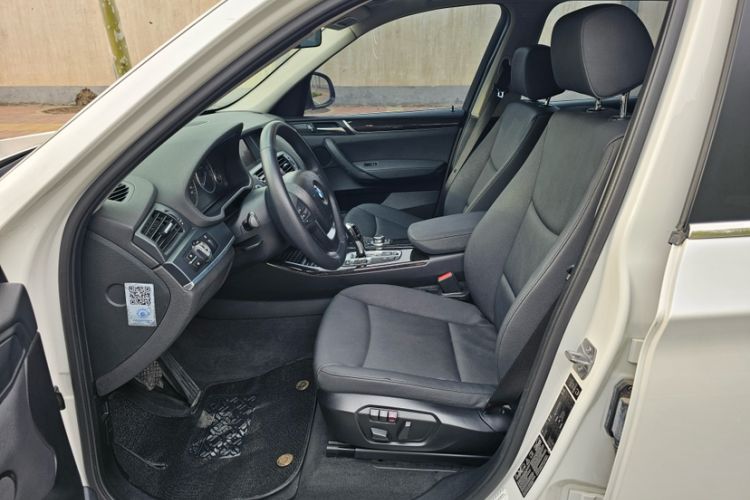 Used BMW X3 2014 xDrive20i Leading Model Interior 7