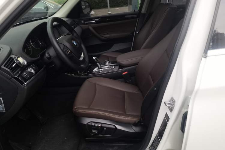 Used BMW X3 2014 xDrive20i X Design Package Left Front Seat