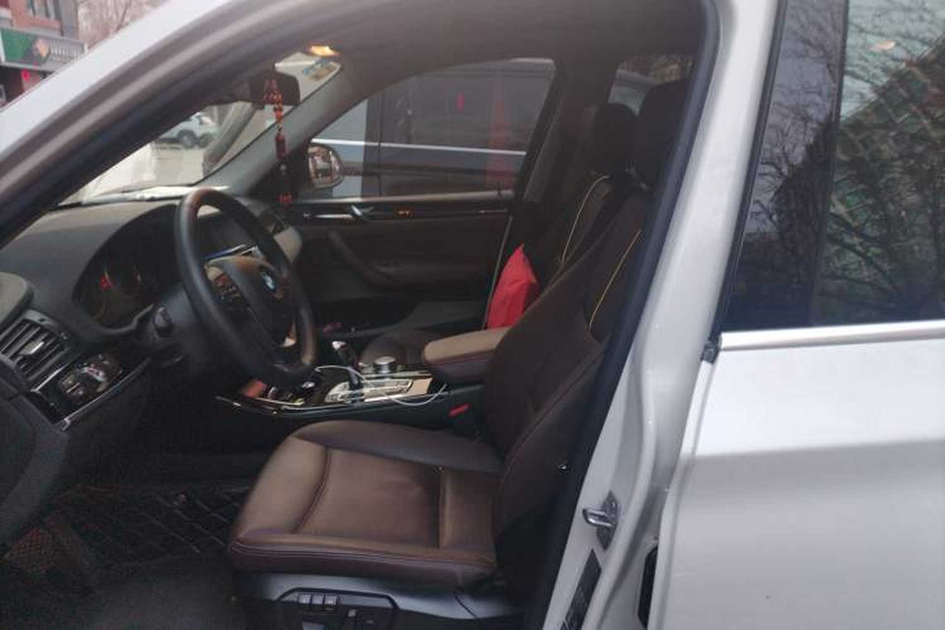 Used BMW X3 2014 xDrive28i X Design Package Left Front Seat