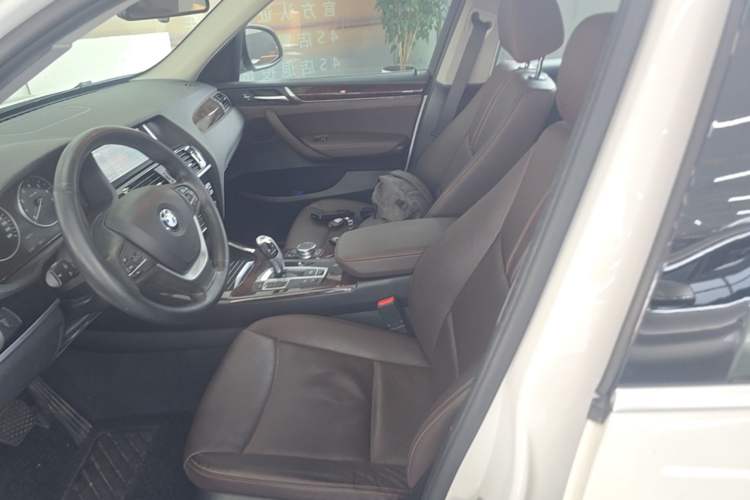 Used BMW X3 2014 xDrive20i X Design Package Left Front Seat