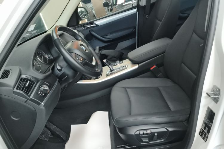 Used BMW X3 2014 xDrive20i Leading Model Left Front Seat