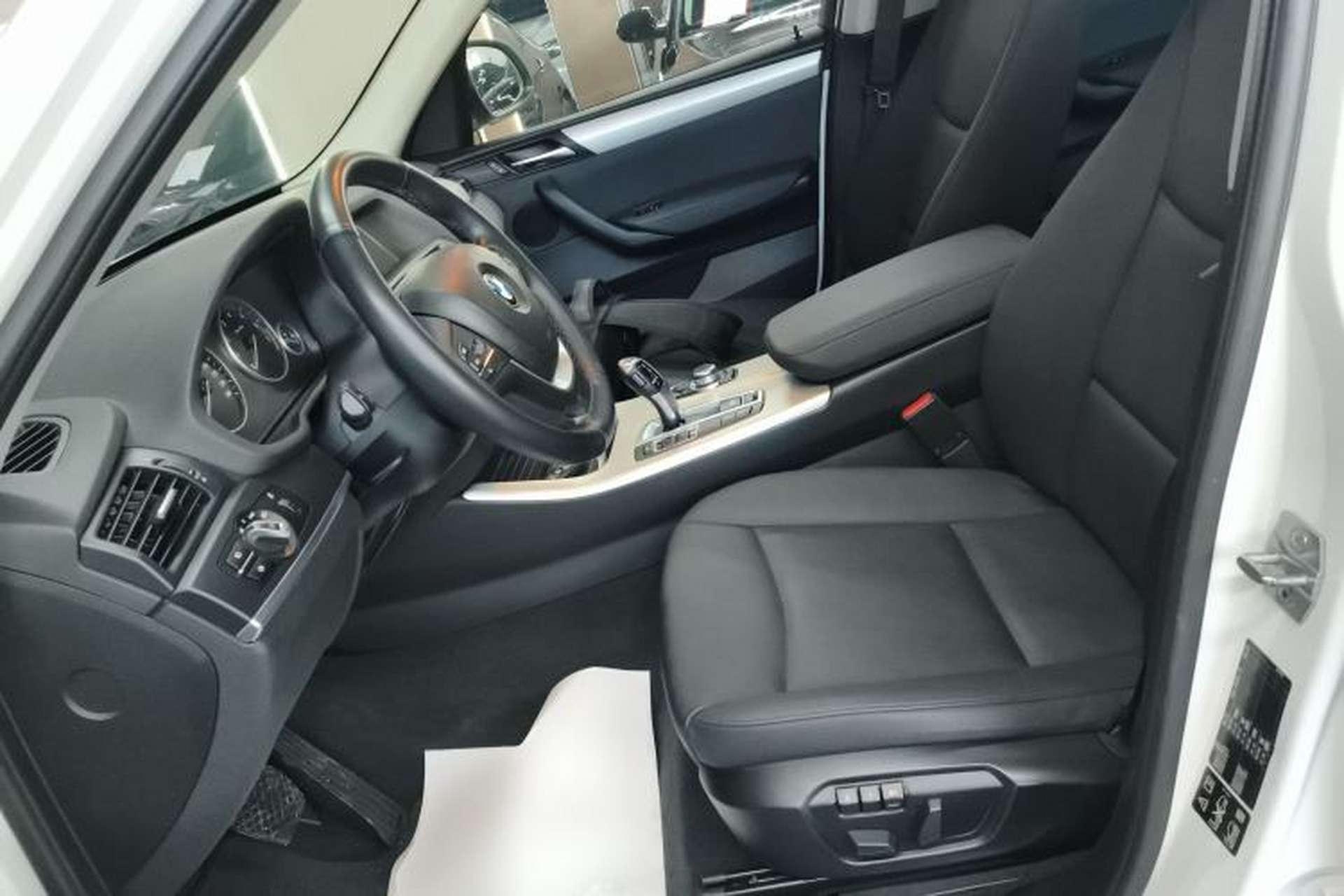 Used BMW X3 2014 xDrive20i Leading Model Left Front Seat