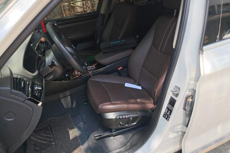 Used BMW X3 2014 xDrive20i X Design Package Left Front Seat