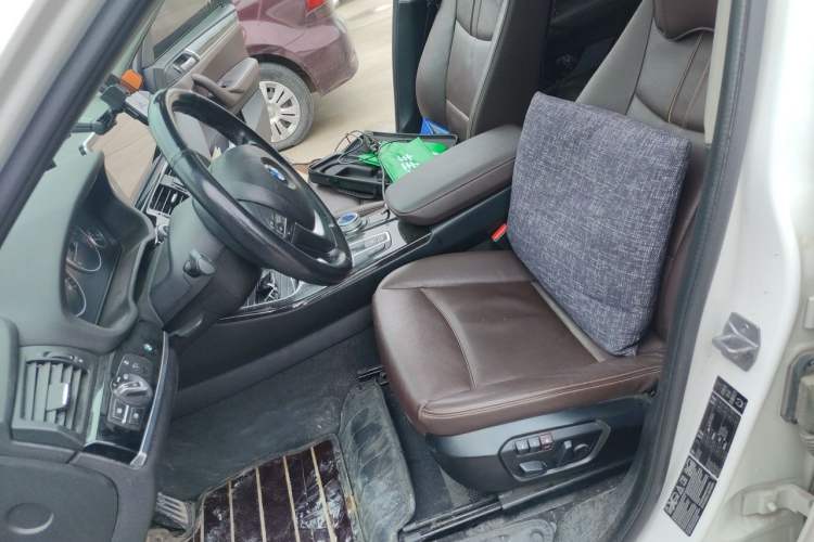 Used BMW X3 2014 xDrive28i X Design Package Left Front Seat