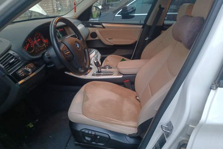 Used BMW X3 2014 xDrive28i Leading Model Left Front Seat