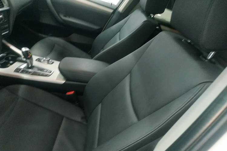 Used BMW X3 2014 xDrive20i Leading Model Left Front Seat