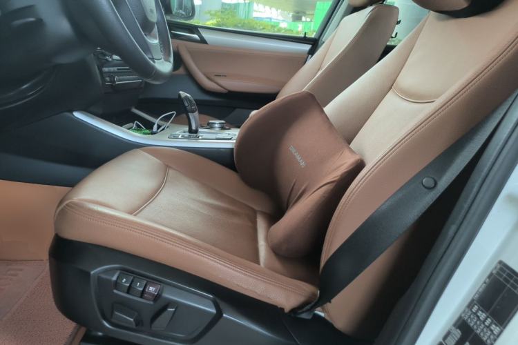 Used BMW X3 2014 xDrive28i Leading Model Left Front Seat