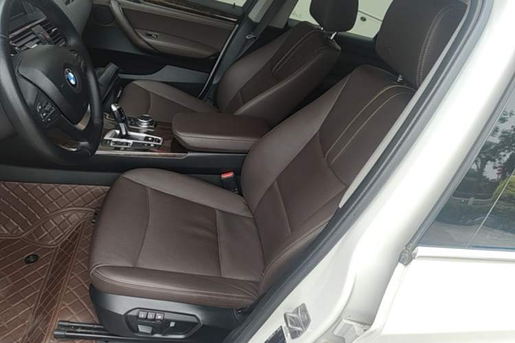 Used BMW X3 2014 xDrive20i X Design Package Left Front Seat