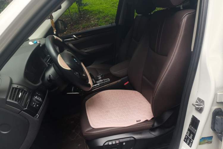 Used BMW X3 2014 xDrive20i Leading Model Left Front Seat