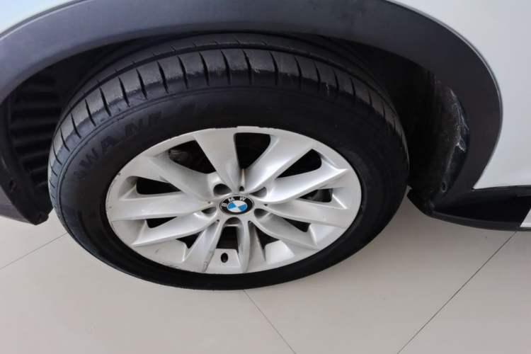 Used BMW X3 2014 xDrive20i X Design Package Left Front Wheel Hub
