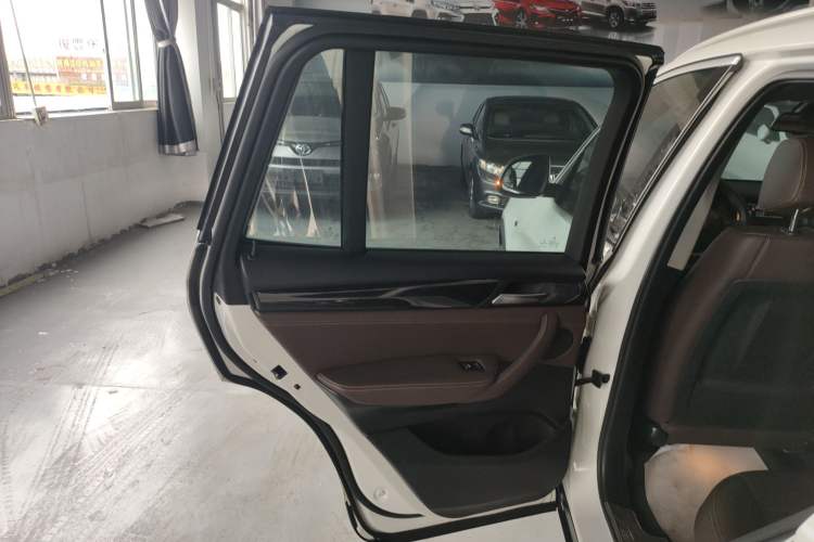 Used BMW X3 2014 xDrive20i X Design Package Left Rear Door Interior