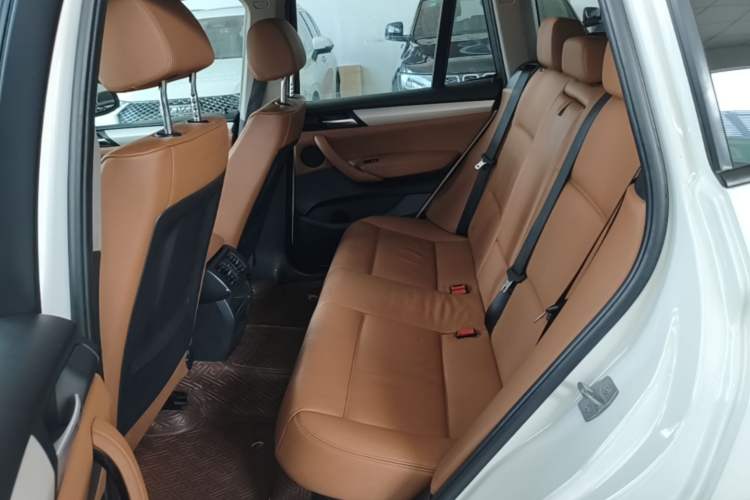 Used BMW X3 2014 xDrive28i Leading Model Left Rear Seat