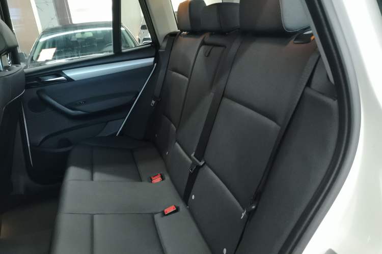 Used BMW X3 2014 xDrive20i Leading Model Left Rear Seat
